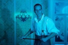 Dr.-Jekyll-Mr.-Hyde-In-der-Irrenanstalt-hat-Mr-Bradshaw-das-Sagen-Foto-Alexa-Sommer-001